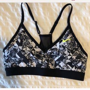 NWOT Nike Pro Indy Jewels Women's Sports Bra S